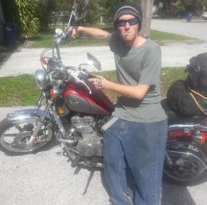 Meet your Posher, Max